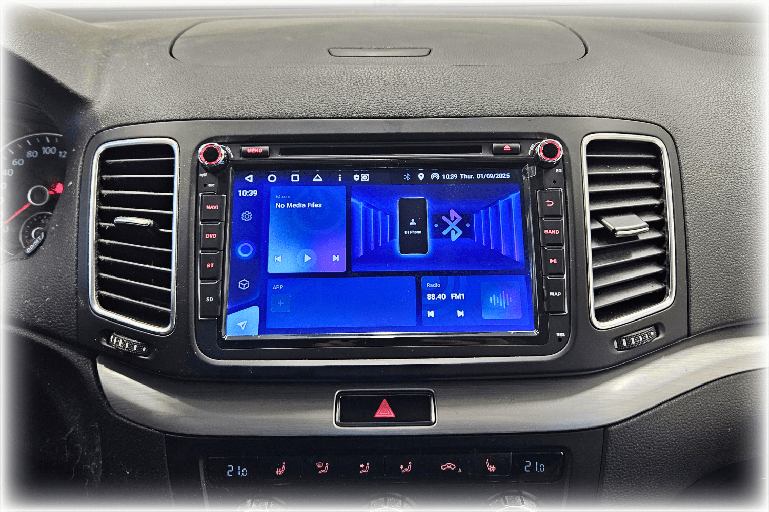 Avtoradio android tipske oblike za VW Golf, passat, polo, transporter, touran, tiguan, scirocco